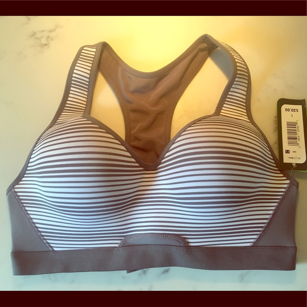 Sports bra